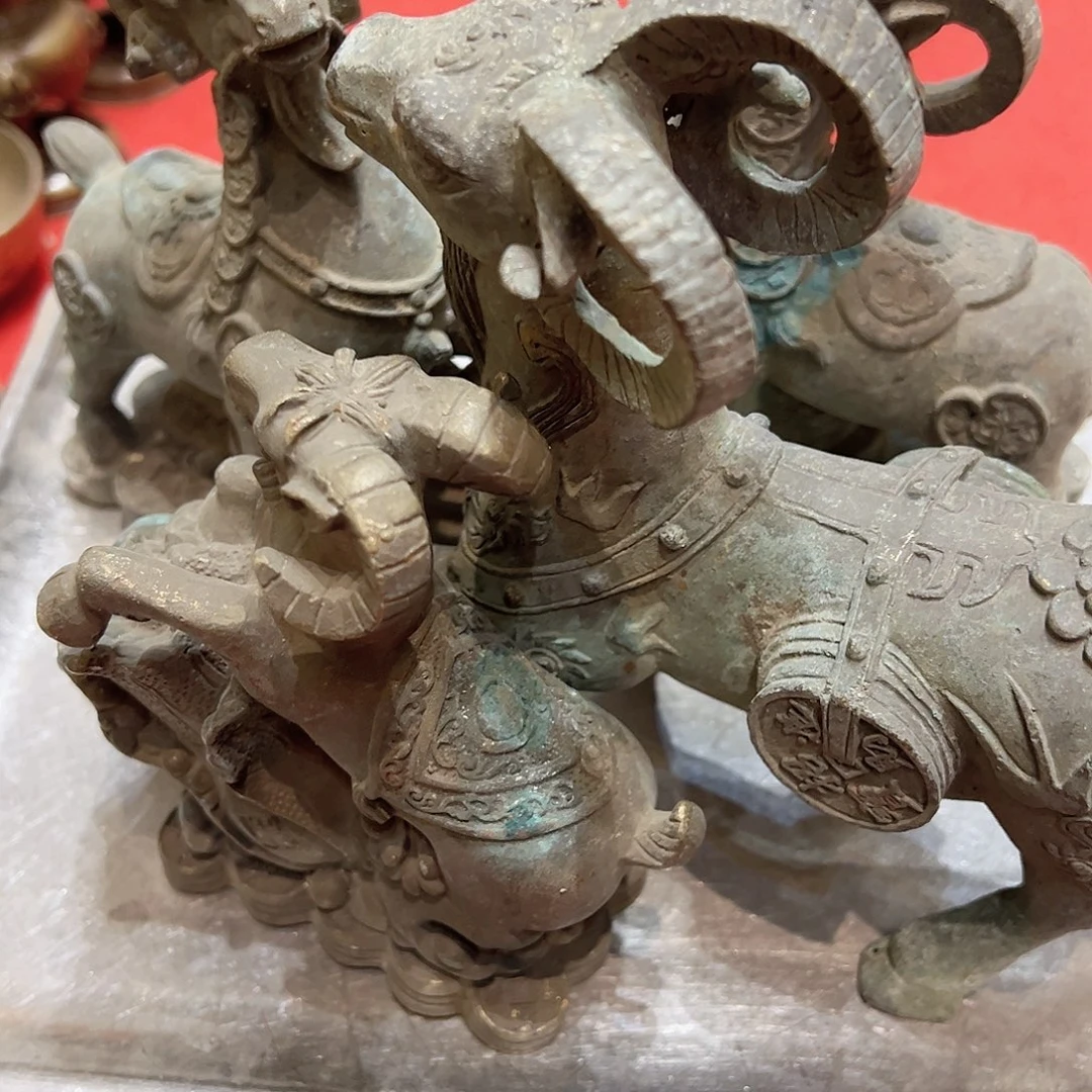 村***味黄铜摆件工艺品，