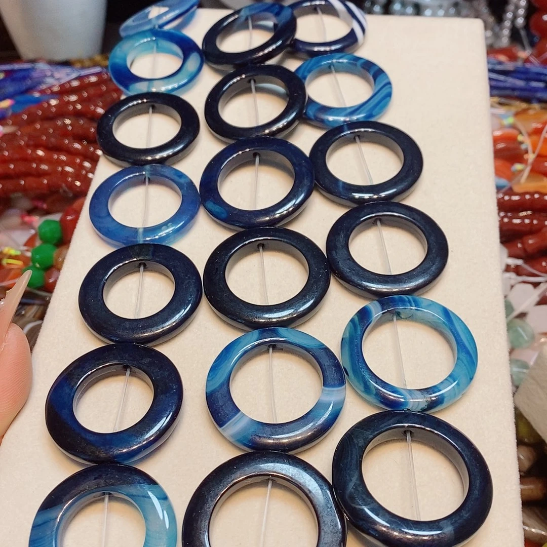 玛瑙/玉髓未镶嵌珠宝半成品蓝玛瑙大跑环一条