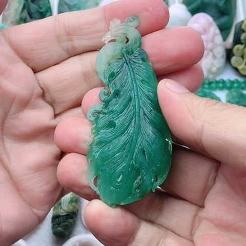 未镶嵌独山玉吊坠(不含链)