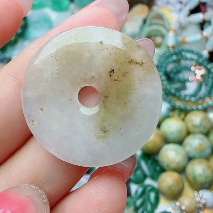 翡翠未镶嵌颈饰天然A货83