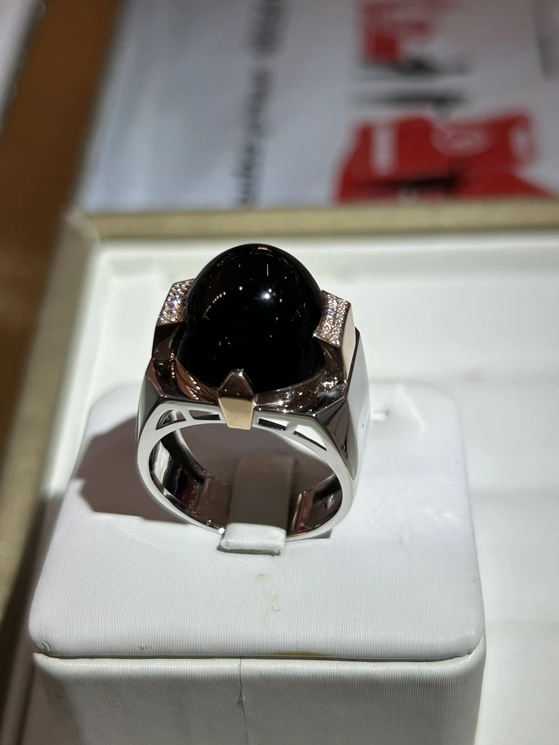 18k镶嵌天然缅甸翡翠墨翠蛋面男戒圈口21（48小时鉴赏）