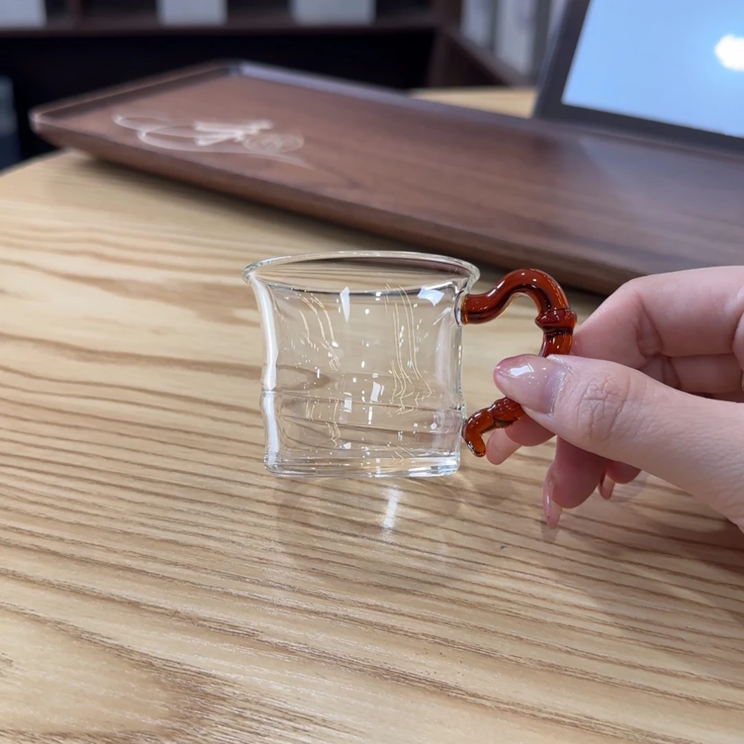 禾器君潋杯琥珀色