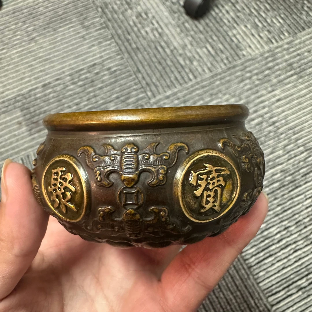 复古铜器摆件鎏金聚宝盆