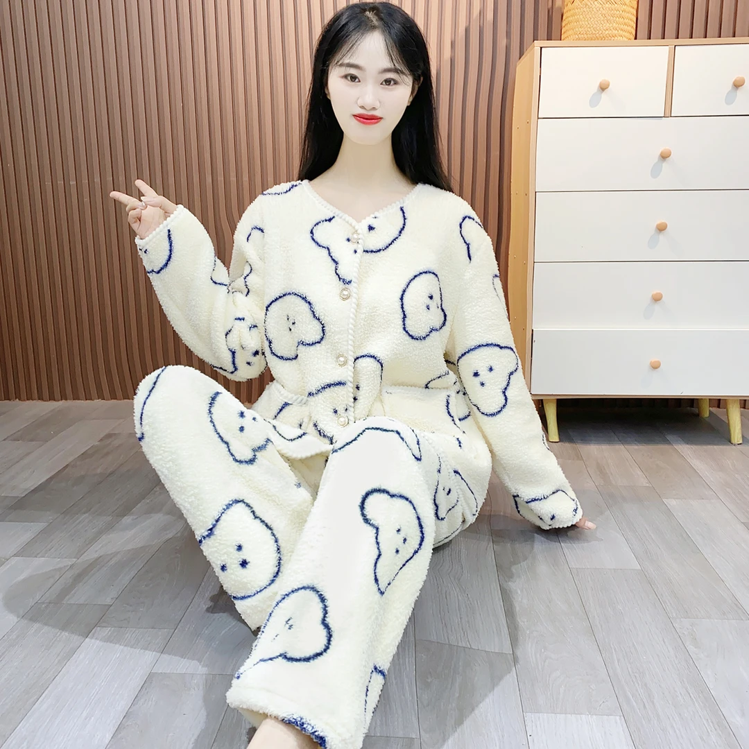 2025新款睡衣女秋季法兰绒加厚加绒保暖珊瑚绒学生家居服套装Y181