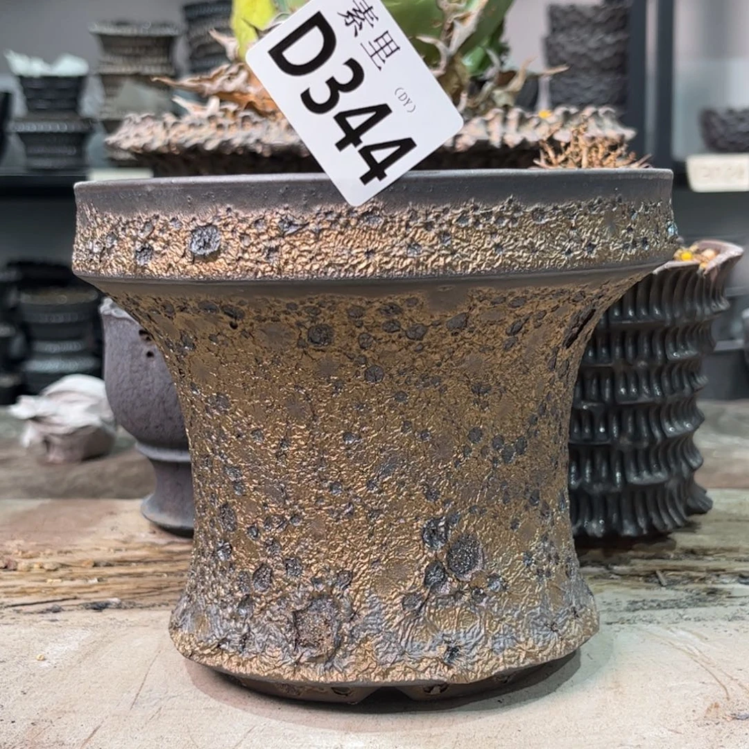 陶内口14.3高13瑕疵