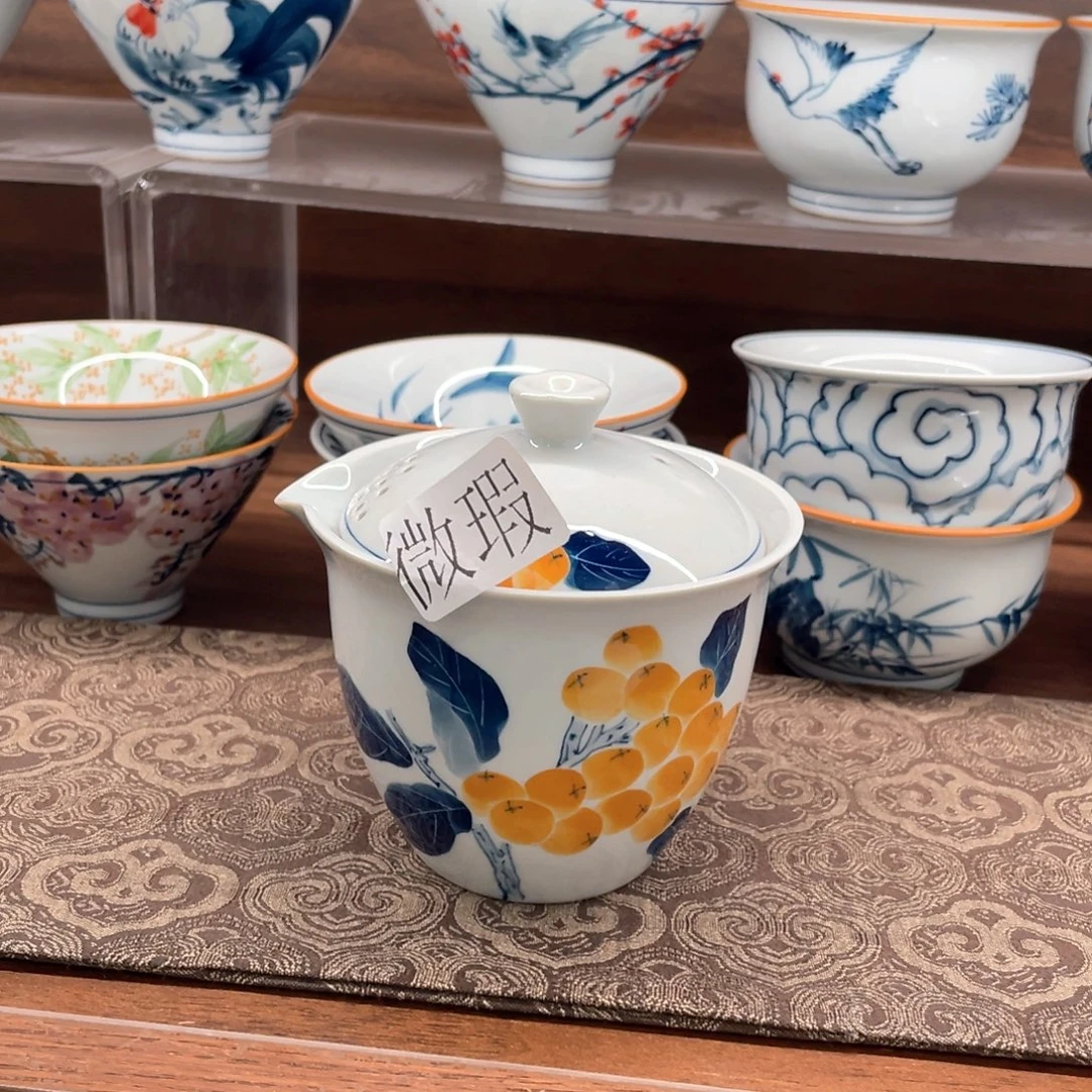 釉下手绘茶具微瑕