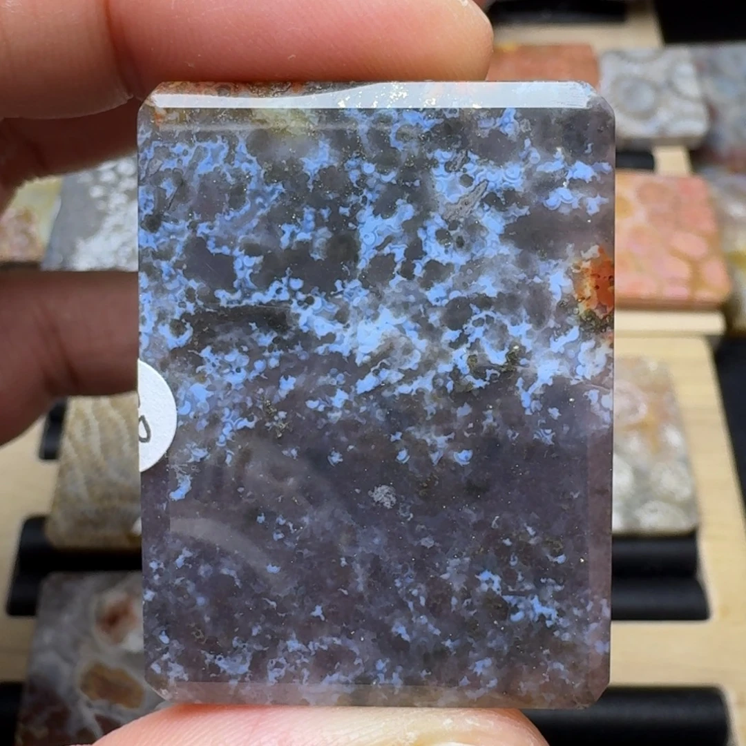 硅化玉未镶嵌纯天然色有机玉石保真色瑕疵特价不退换