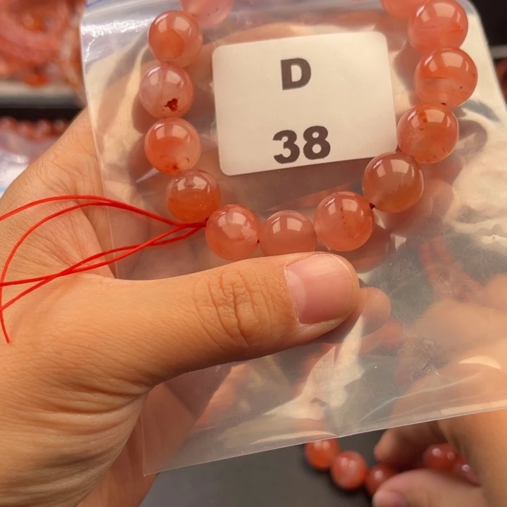 南红玛瑙未镶嵌多样性发货默认微瑕称重12mm