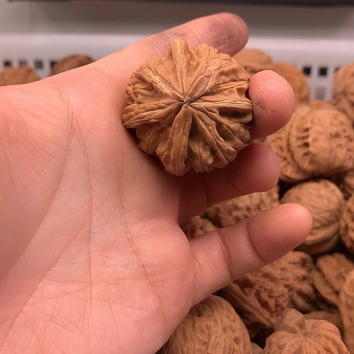 静***朗文玩核桃吊坠文玩核桃