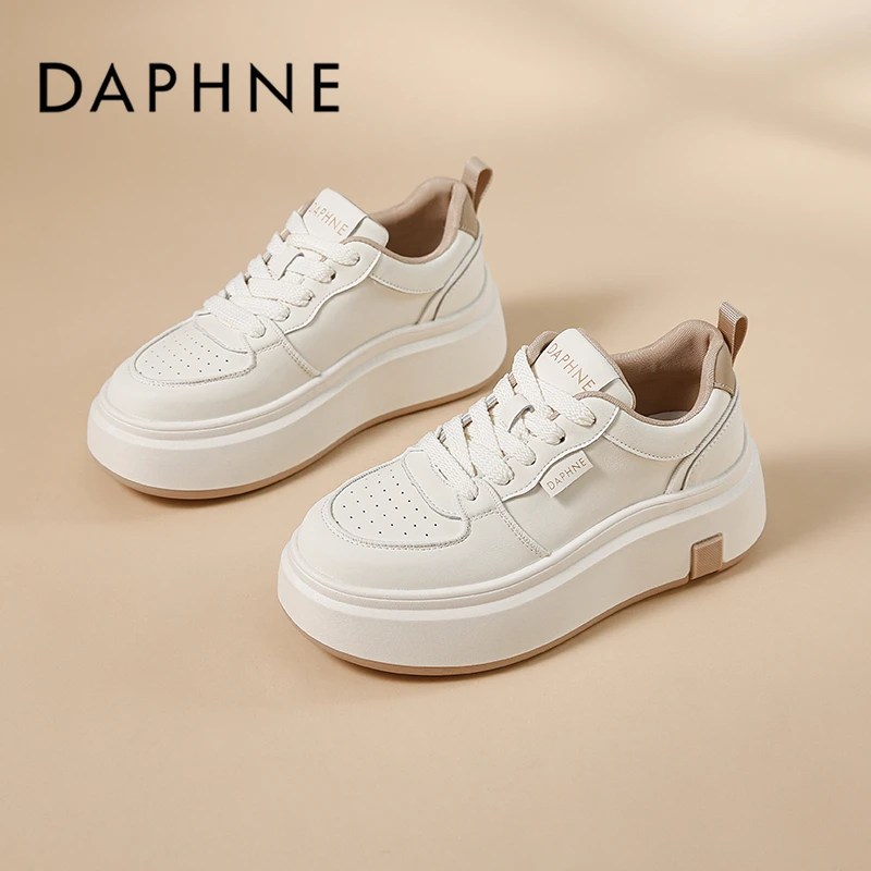 Daphne/达芙妮2025年秋季新款增高小白鞋爆款透气女鞋时尚休闲鞋