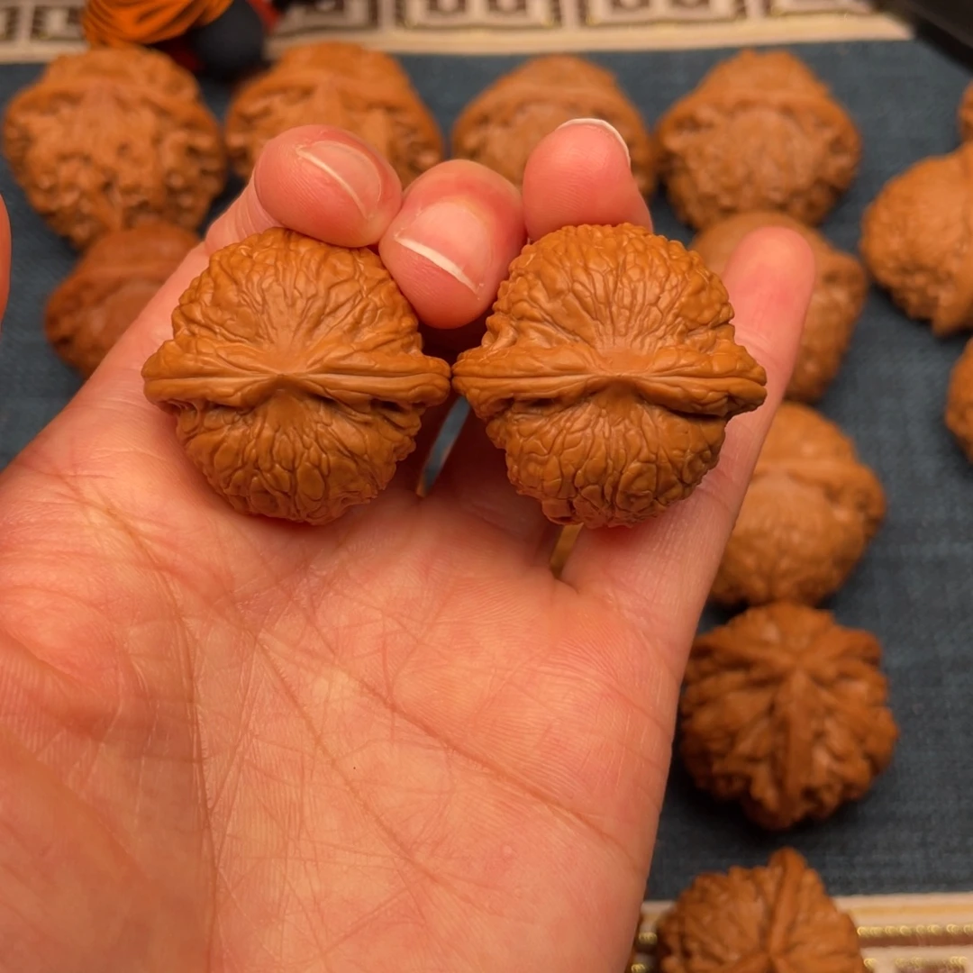 文玩核桃把件32全品毕业乾隆磨手捻