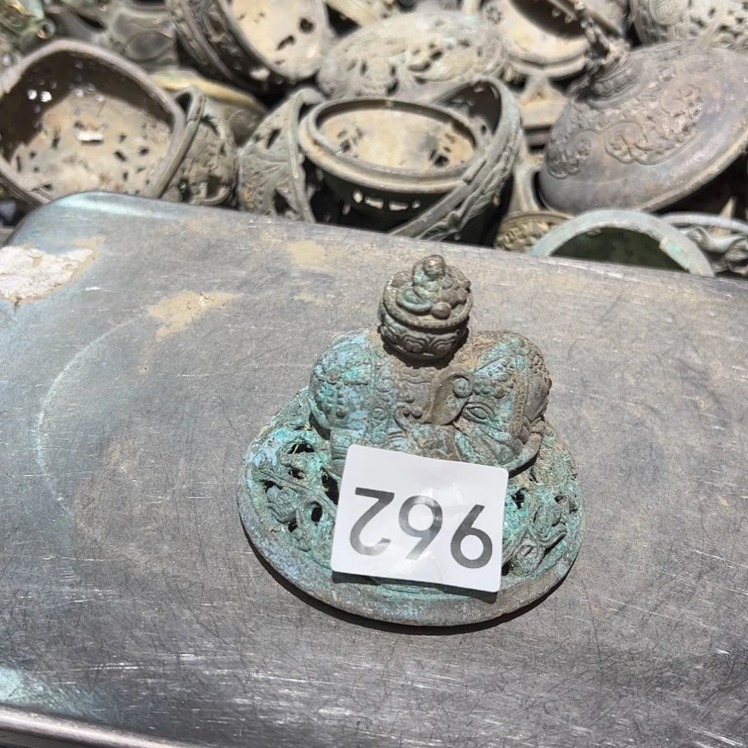 早****》微瑕疵黄铜摆件工艺品