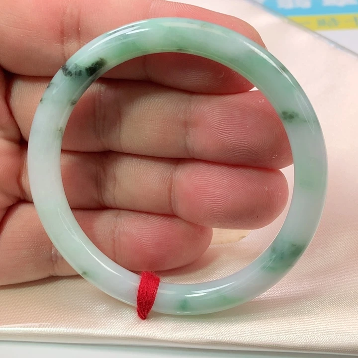 翡翠手镯未镶嵌0991号