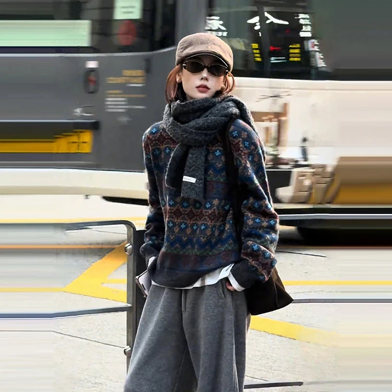 2025春季新款设计感花纹针织衫女显瘦毛衣内搭打底衣女慵懒风上衣