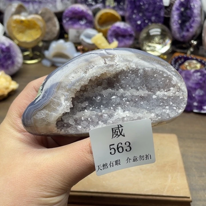 未镶嵌水晶珠宝半成品