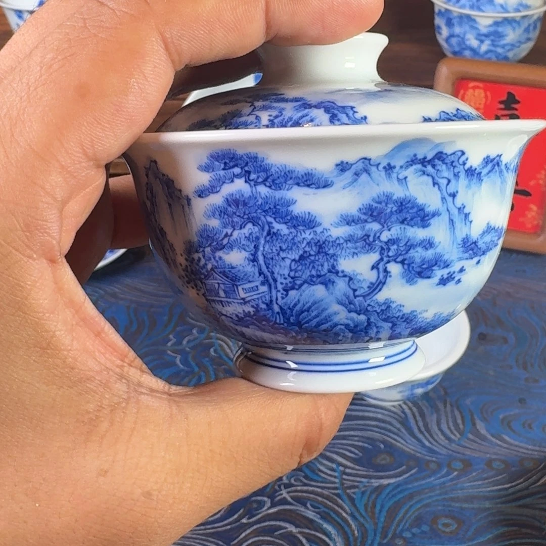 景德镇全手工手绘青花山水两才盖碗