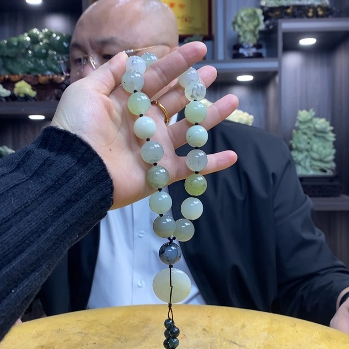 岫玉珠宝奇石未镶嵌鑫**淼