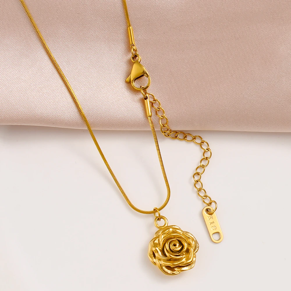不锈钢项链 韩版时尚优雅气质玫瑰花吊坠项链简约百搭镀金锁骨链