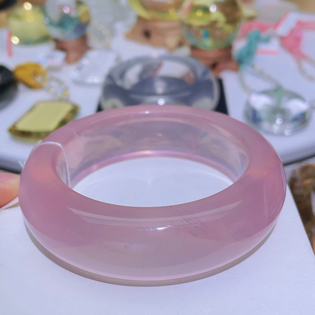 水晶手镯未镶嵌天然粉晶手镯