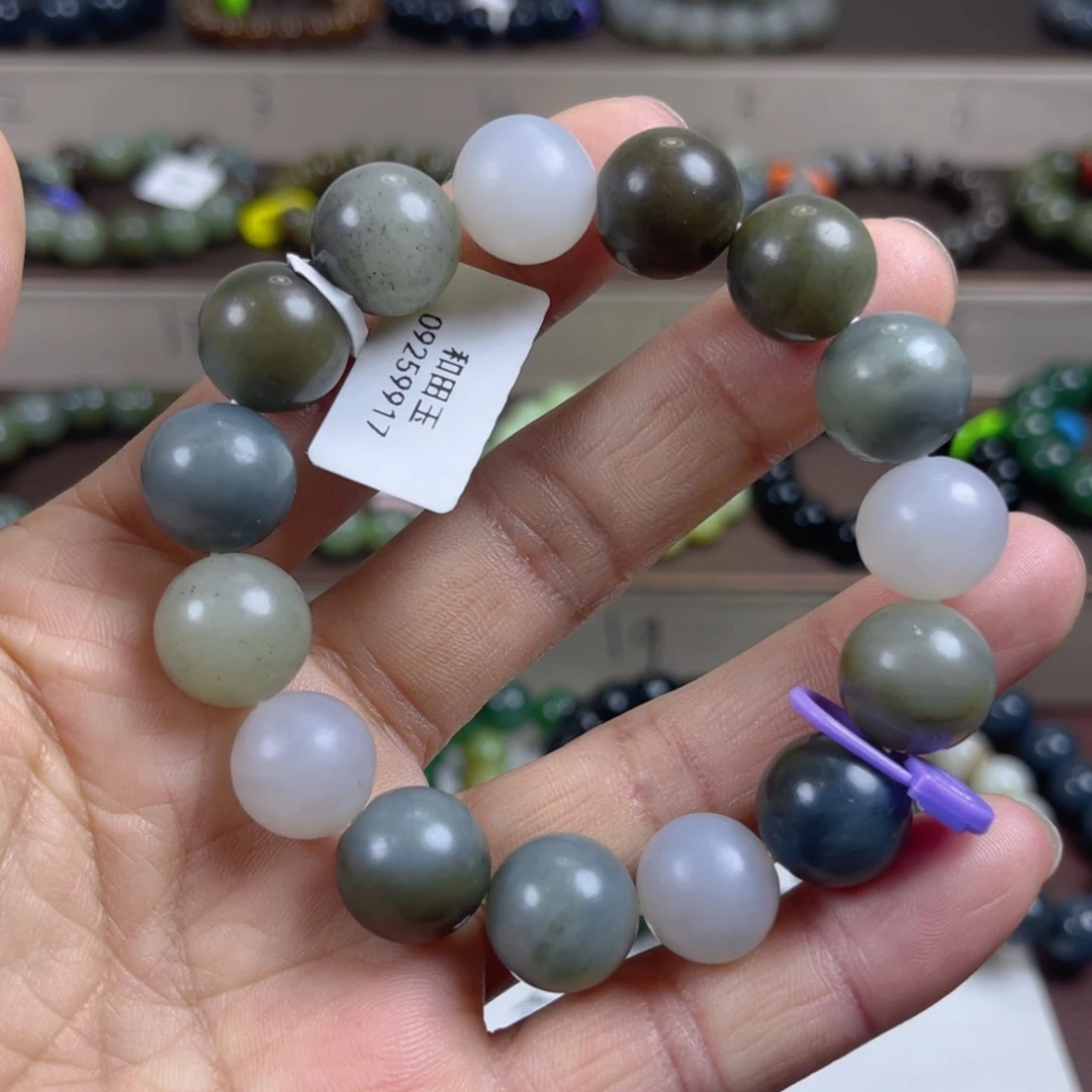 和田玉手链未镶嵌