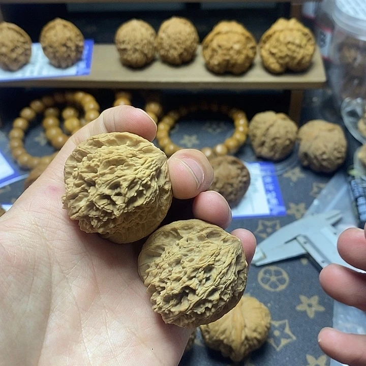 文玩核桃吊坠38尺小众