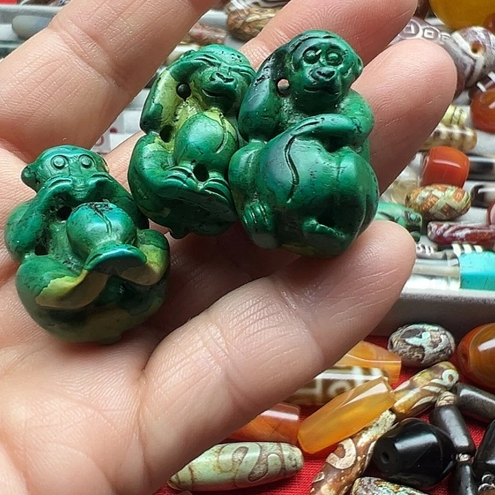 大***兵玛瑙/玉髓合金颈饰