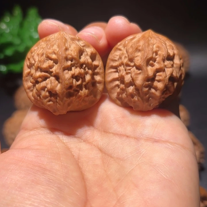 吊坠文玩核桃文玩核桃吊坠瓷娃娃36