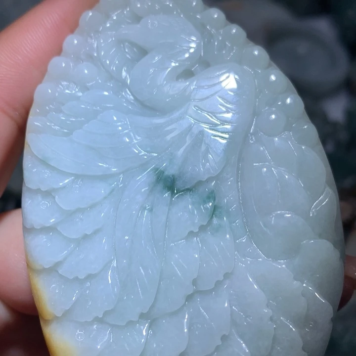 翡翠未镶嵌颈饰保真天然A货翡翠