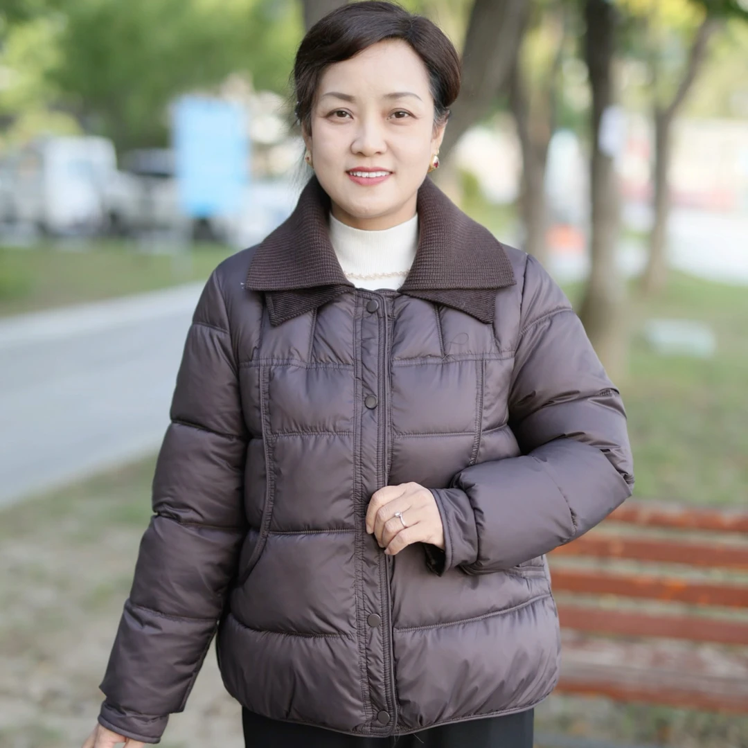 中年妈妈棉服冬季2025新款棉衣洋气外套冬装中老年妈妈装休闲女装