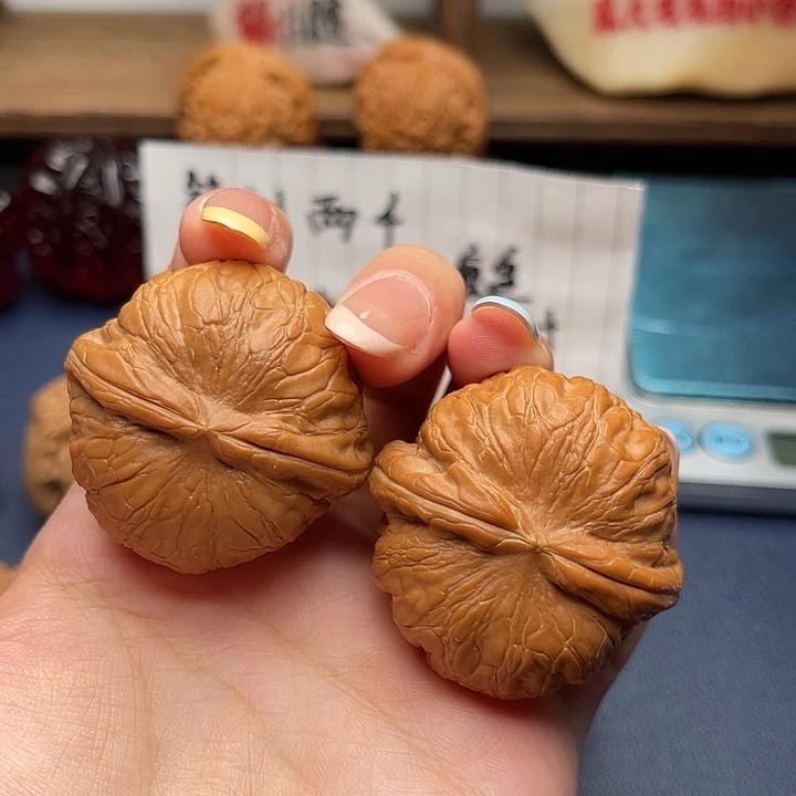 文玩核桃手串球宝