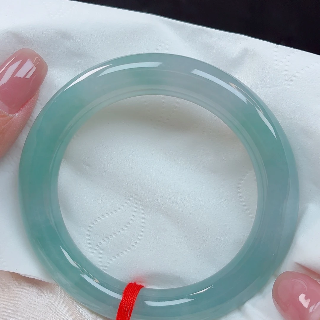 翡翠未镶嵌手镯57