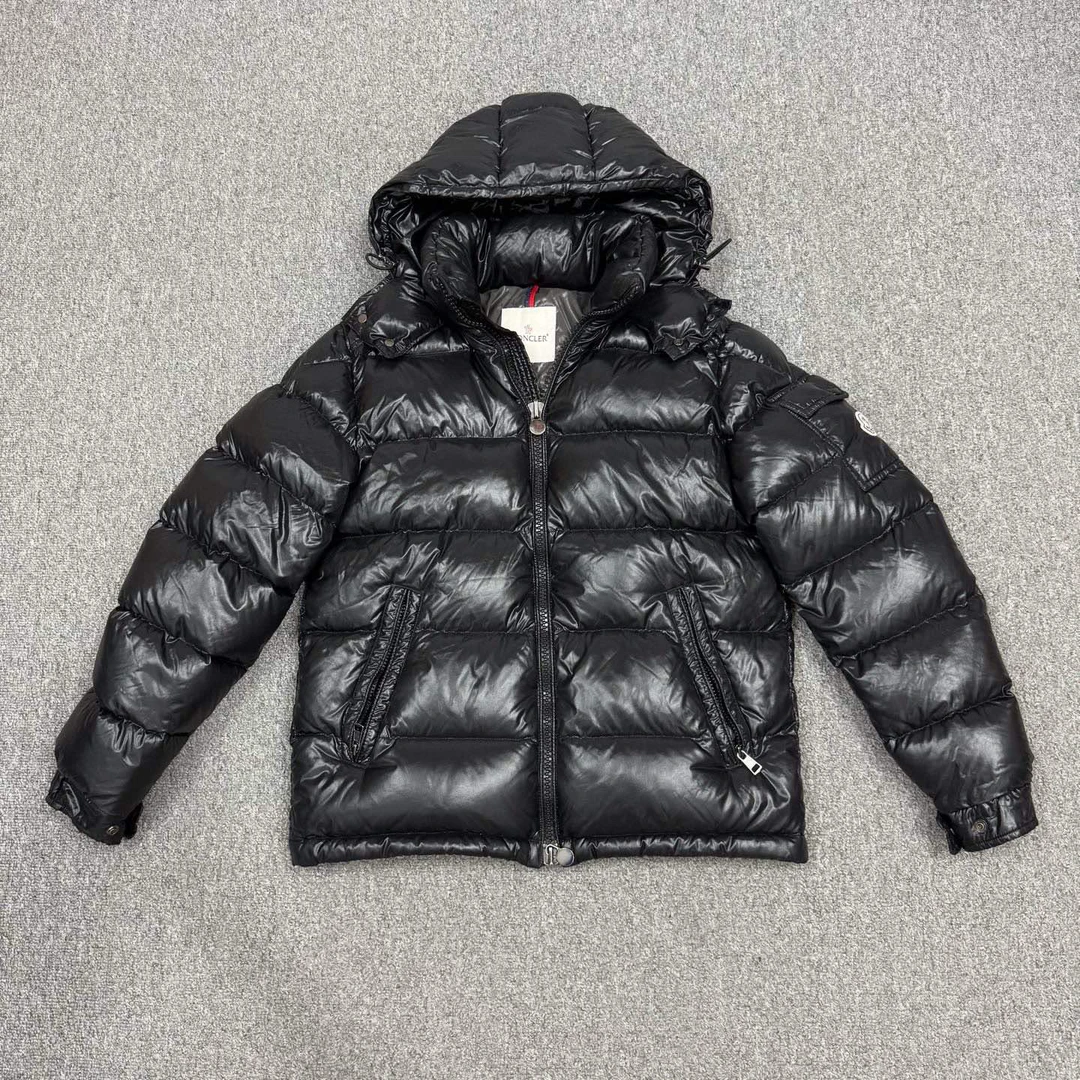 99新 MONCLER 16131978 Moncler蒙口 黑色maya羽绒服外套 1码99新