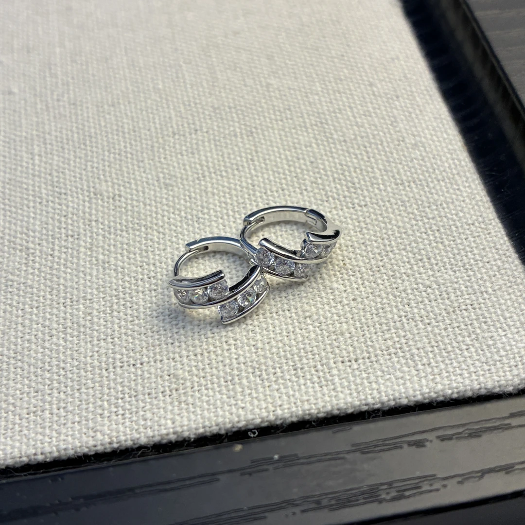 铜合金锆石耳饰 镀K金925银针790号锆石小耳扣