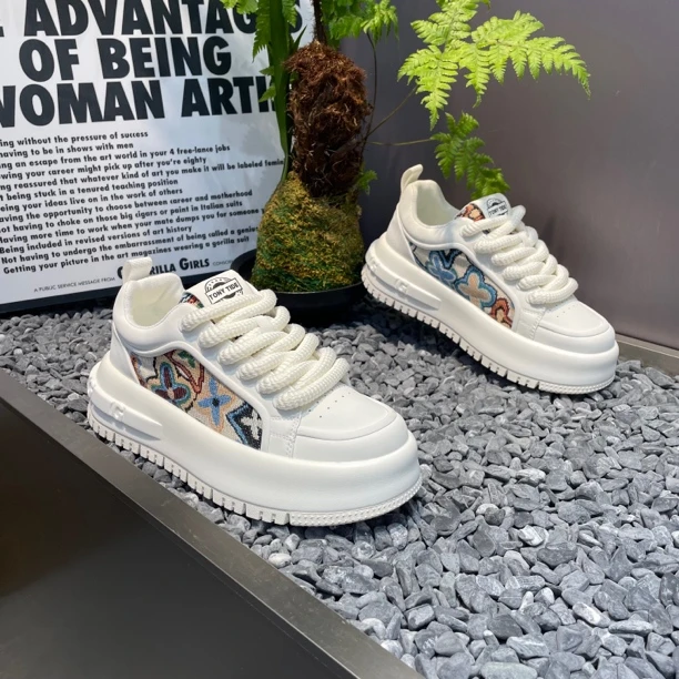 秋季增高休闲鞋秋厚底时尚休闲鞋春季韩版ins潮流