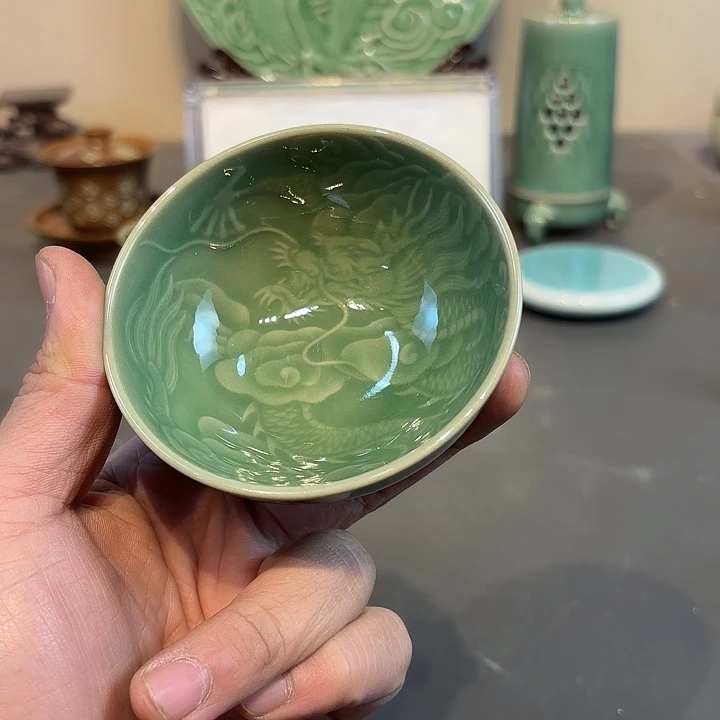 瓷片龙泉青瓷福利青瓷