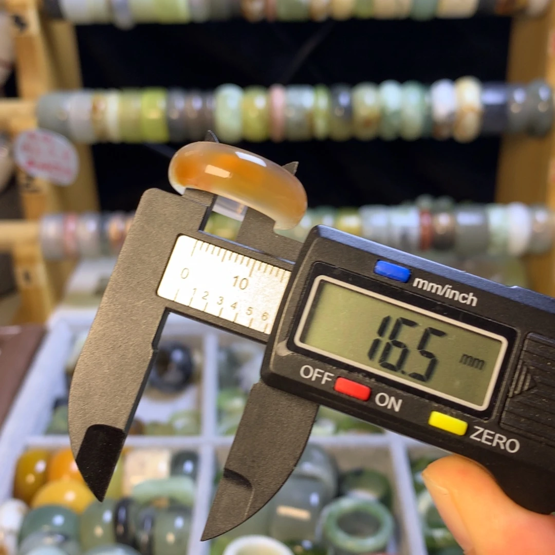 合金蛇纹石玉戒指