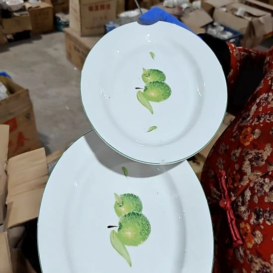 摆件陶瓷盘子碗啥都有