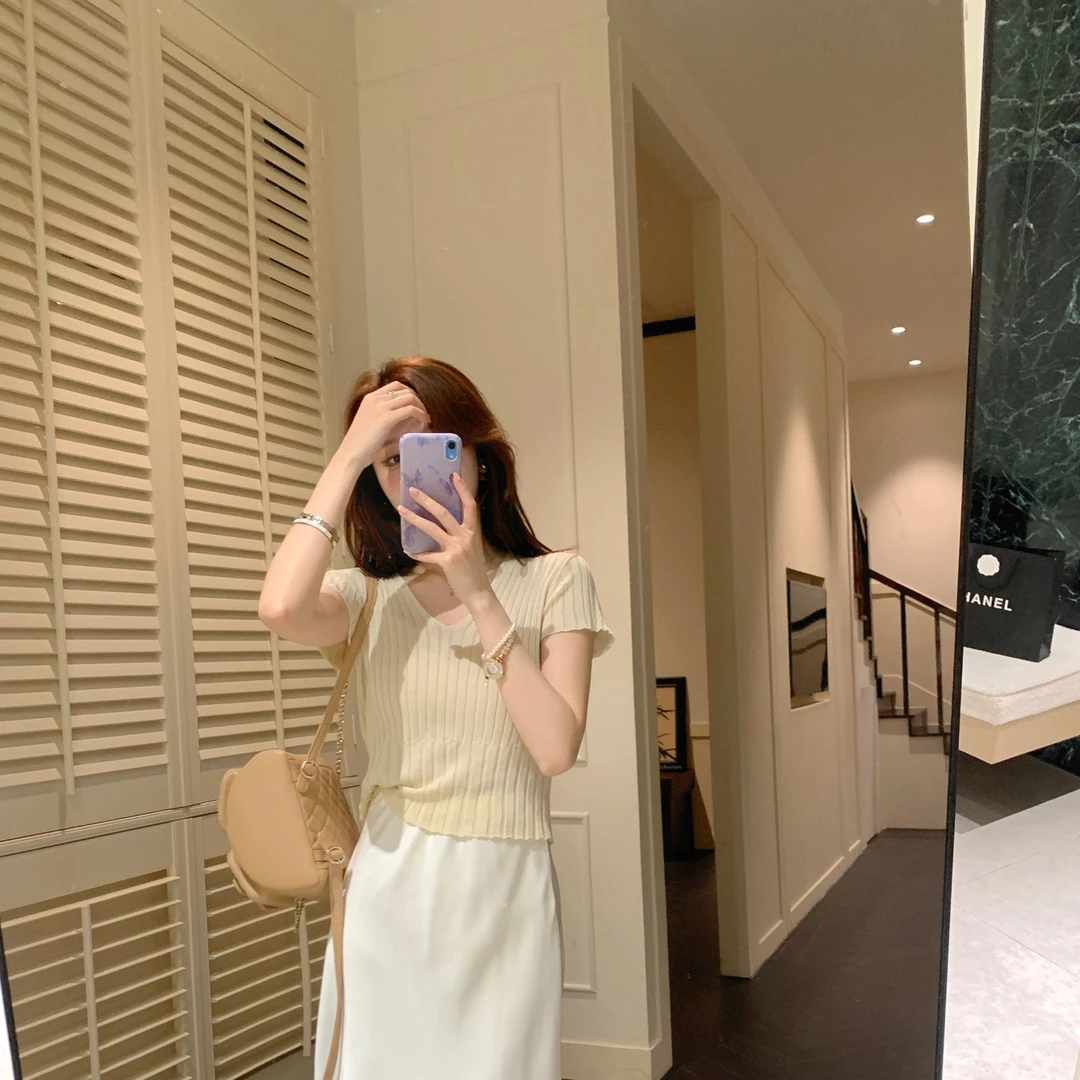 【芝士Cheese】100莱赛尔夏季时尚轻奢百搭圆领微透凉凉v领针织上衣