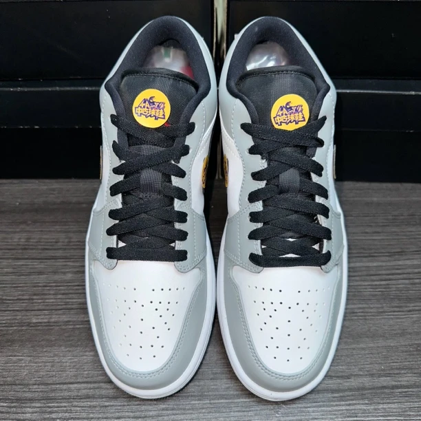 AJ1小迪奥 45码原盒 全新鞋