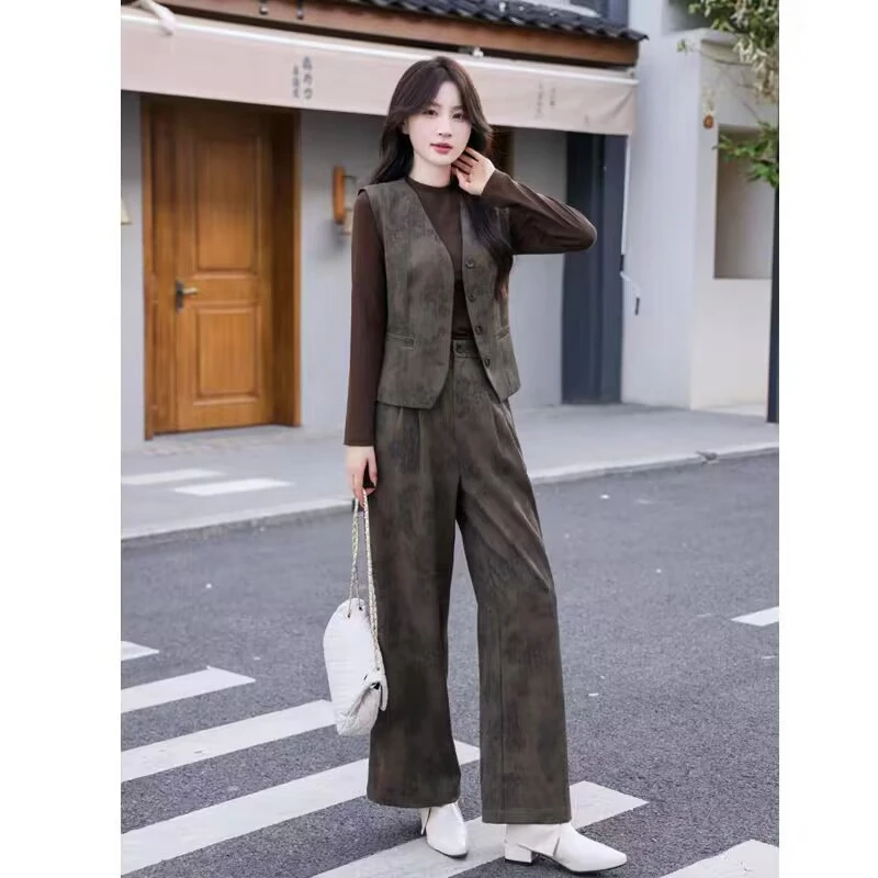 时尚休闲妈妈套装女设计感春季新款扎染无袖马甲高腰阔腿裤两件套