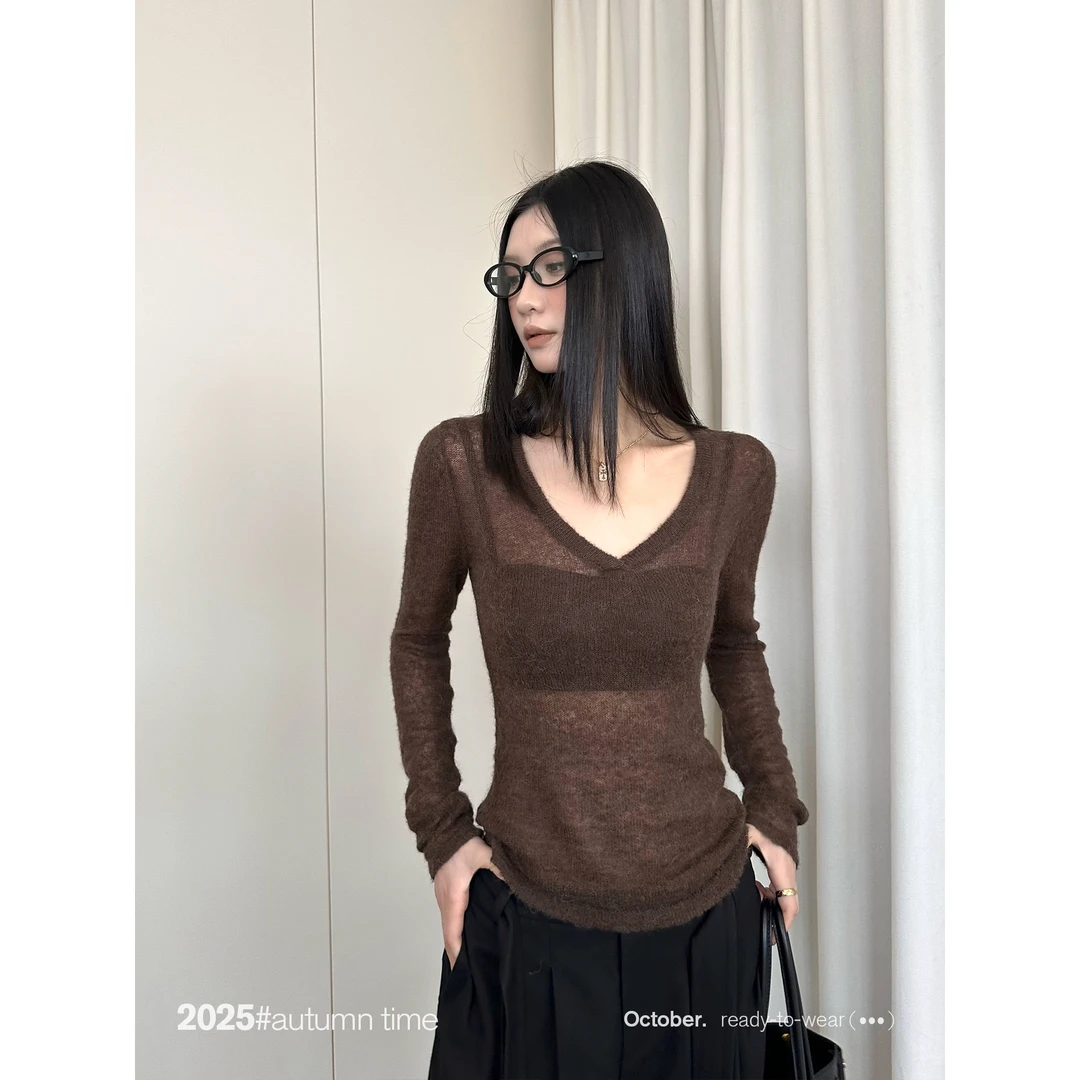 SUNONEONE V领绵羊毛针织衫女秋冬气质显瘦长袖打底上衣D0397M