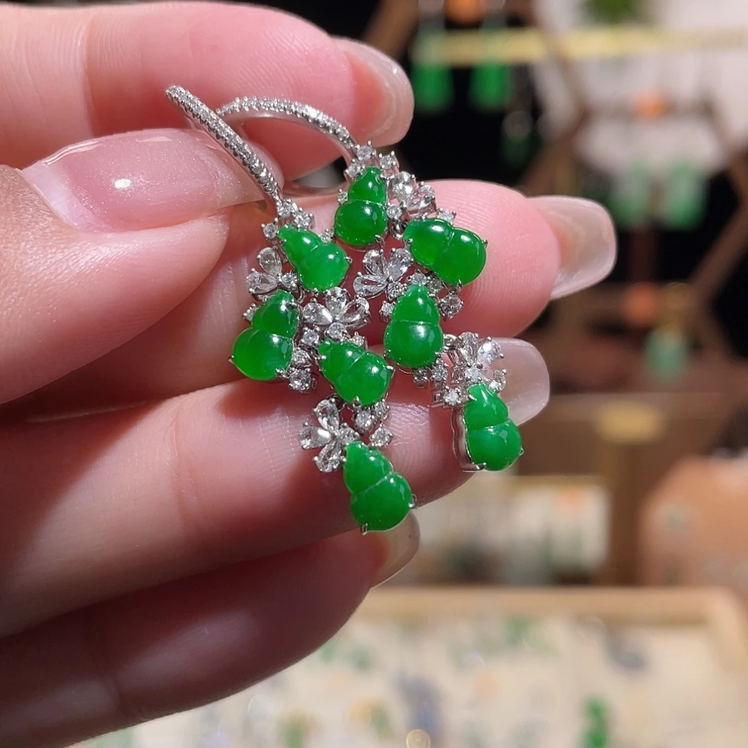 翡翠18K金镶嵌耳饰