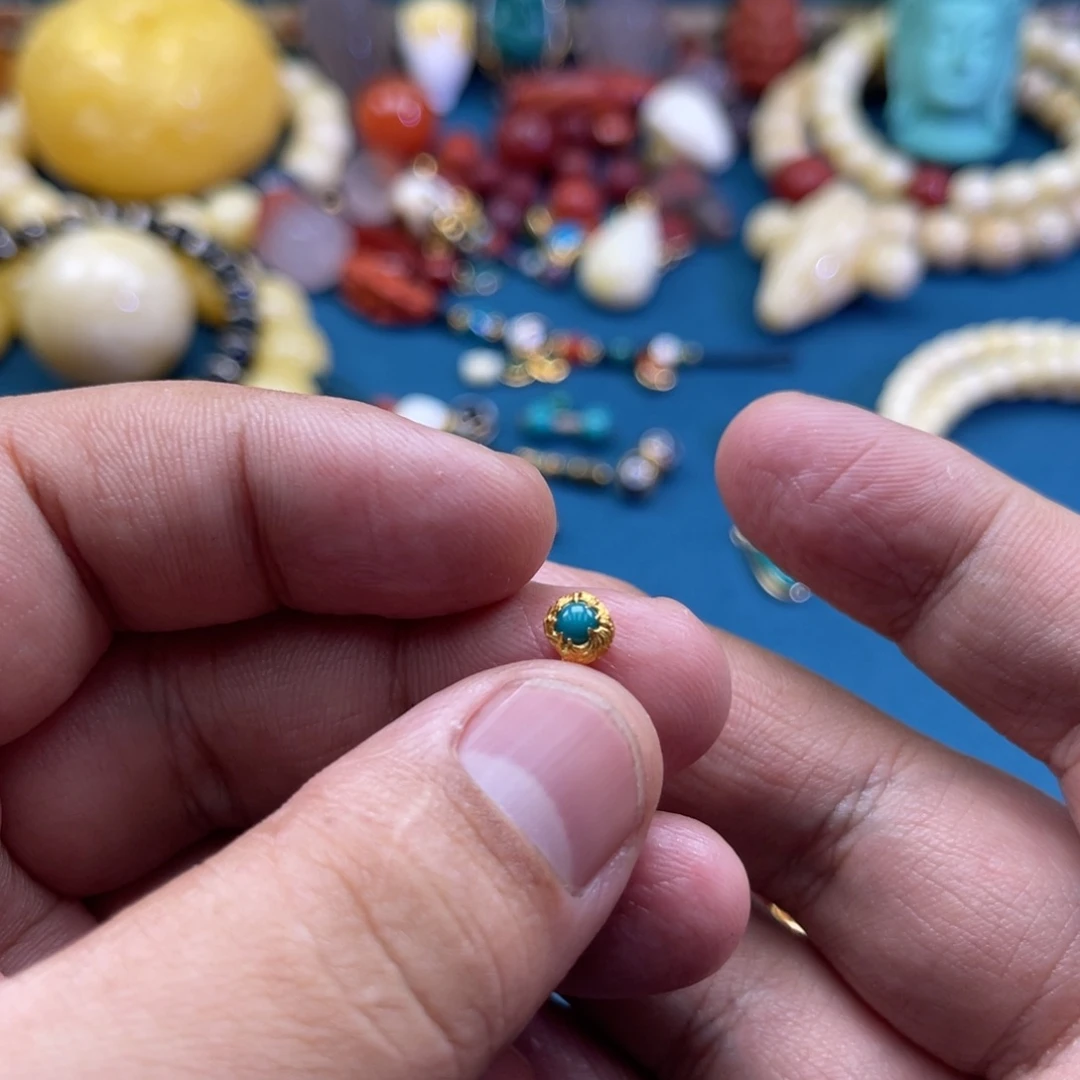 绿松石18K金镶嵌珠宝奇石4