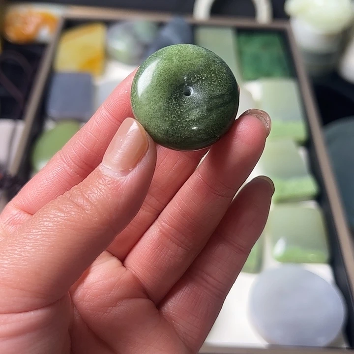 和田玉珠宝奇石未镶嵌