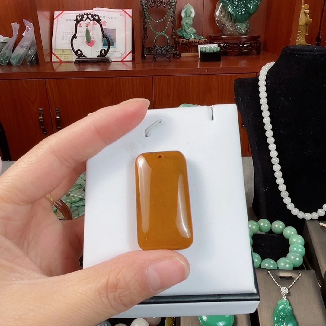 密玉（石英质玉）吊坠未镶嵌