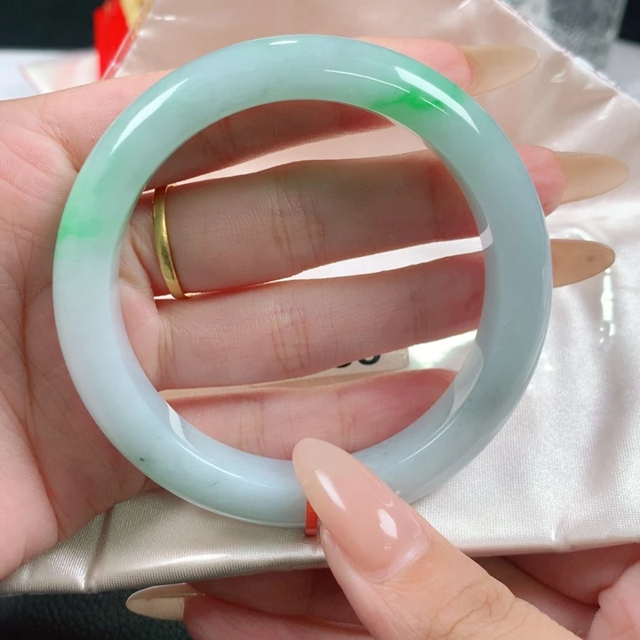 未镶嵌手镯翡翠编号0283