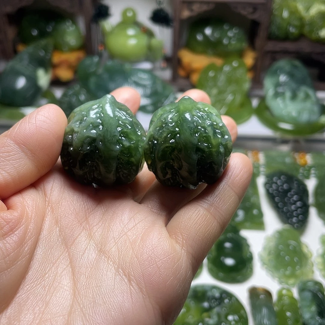 蛇纹石玉未镶嵌手把