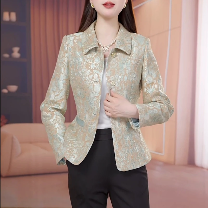 设计感高端休闲外套女2025春季新款气质修身显瘦遮肉短款百搭上衣