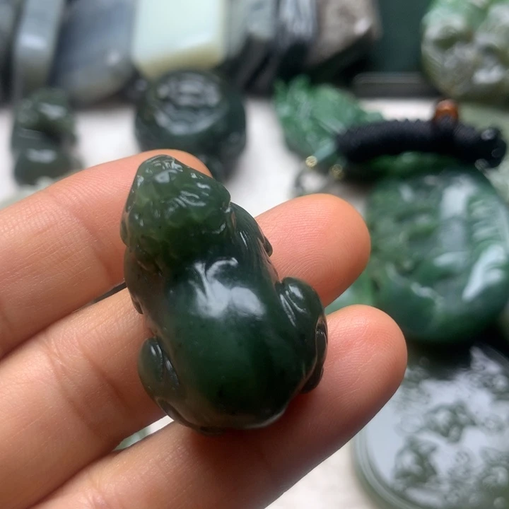 田***塘和田玉未镶嵌颈饰