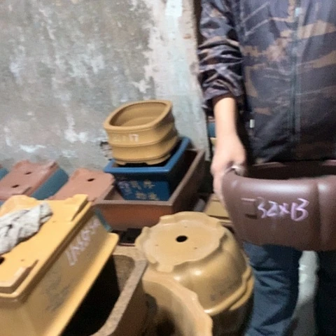 紫砂花盆手工制作